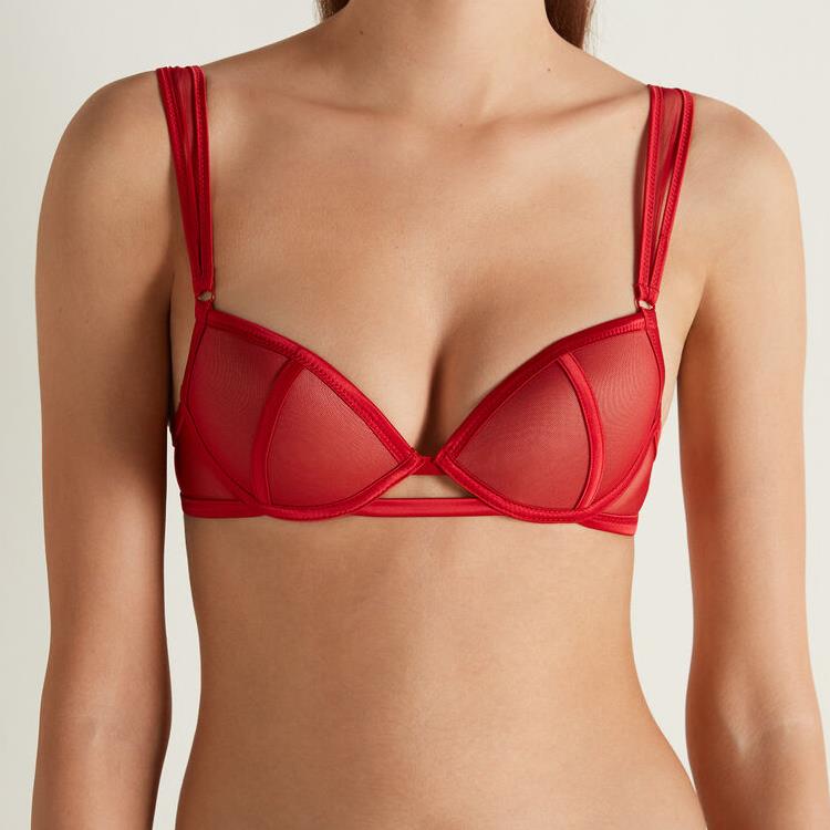 Which Bra Is For You: Padded Or Removable Pads?