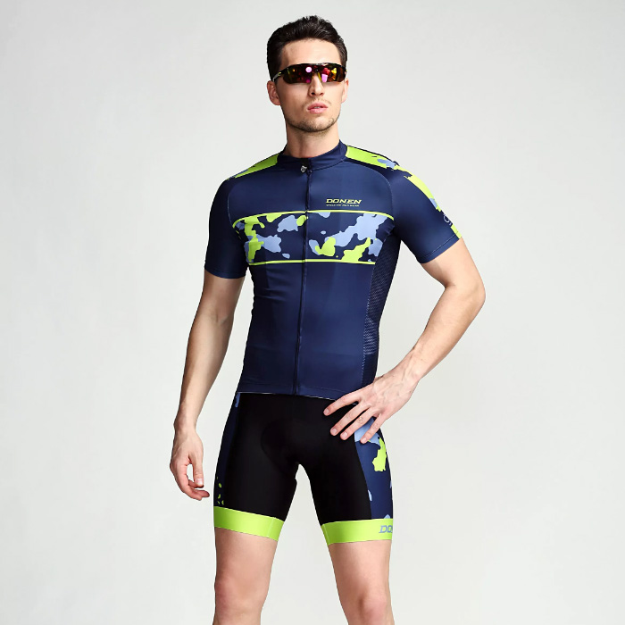 Do Cycling Jerseys Make A Good Investment?