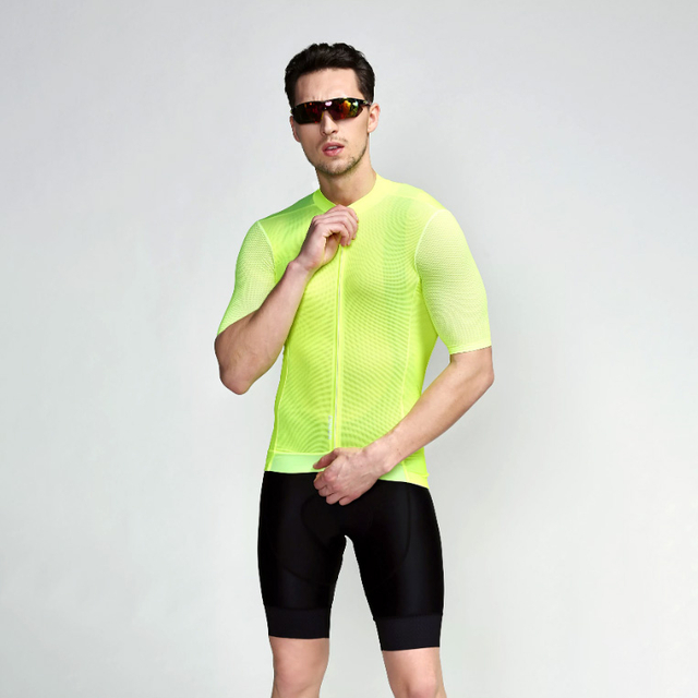 เสื้อปั่นจักรยานระบายอากาศสำหรับผู้ชาย