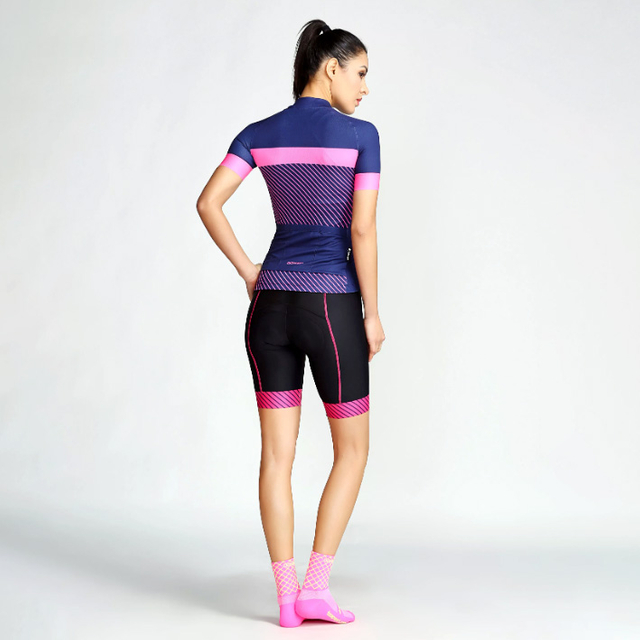 Жіночий велосипедний одяг 
