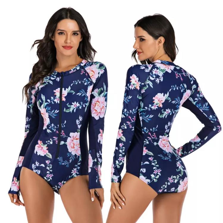 4 reasons to choose a zippered swimsuit